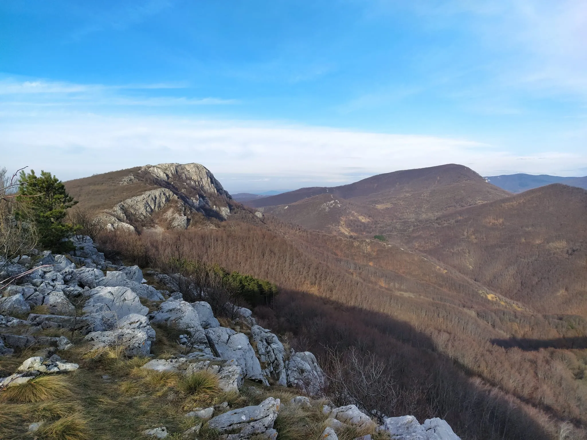Pogled sa Malog Vukana na Veliki Vukan